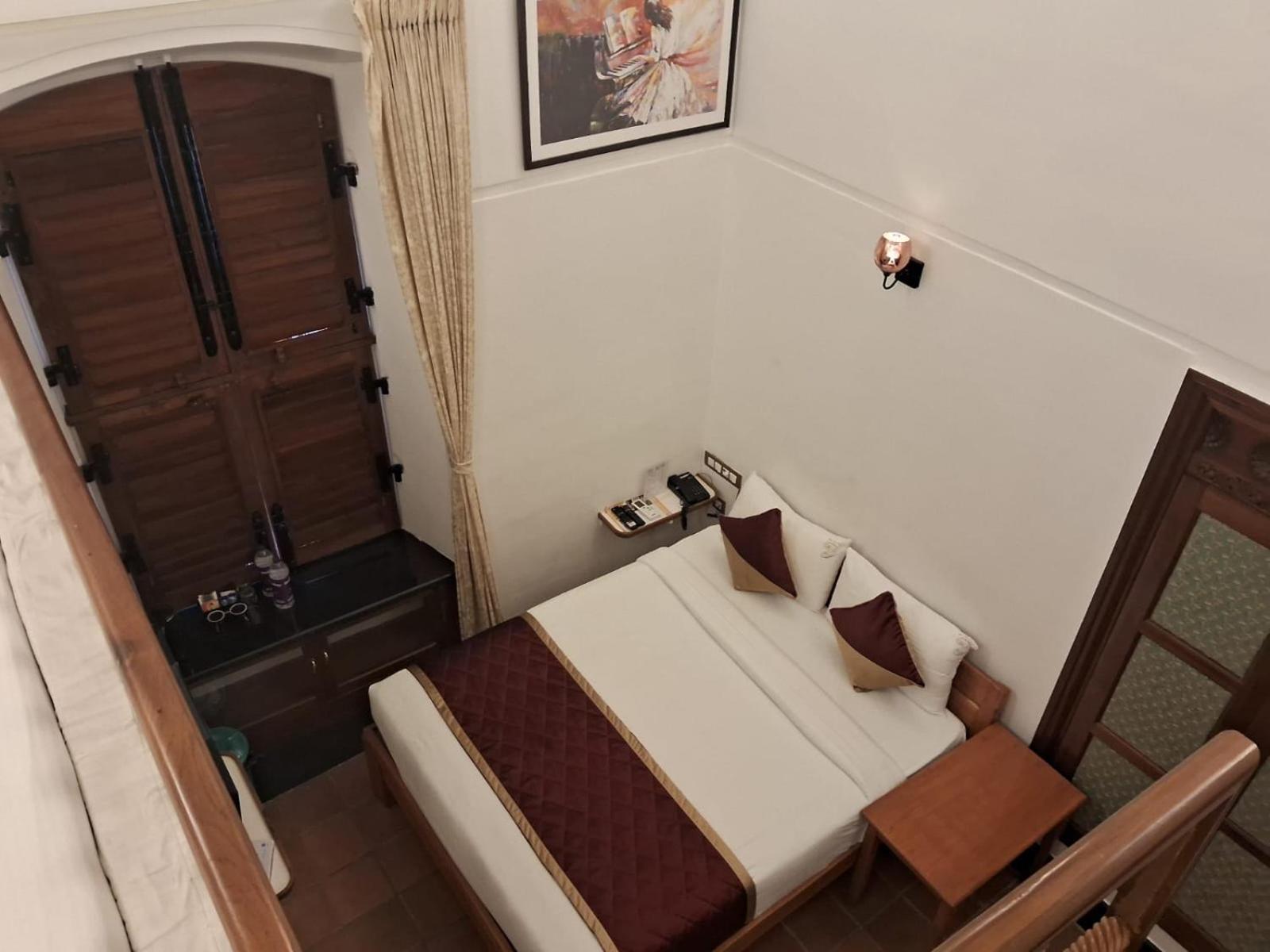 Pearl Bell Villa Пудучеррі Екстер'єр фото